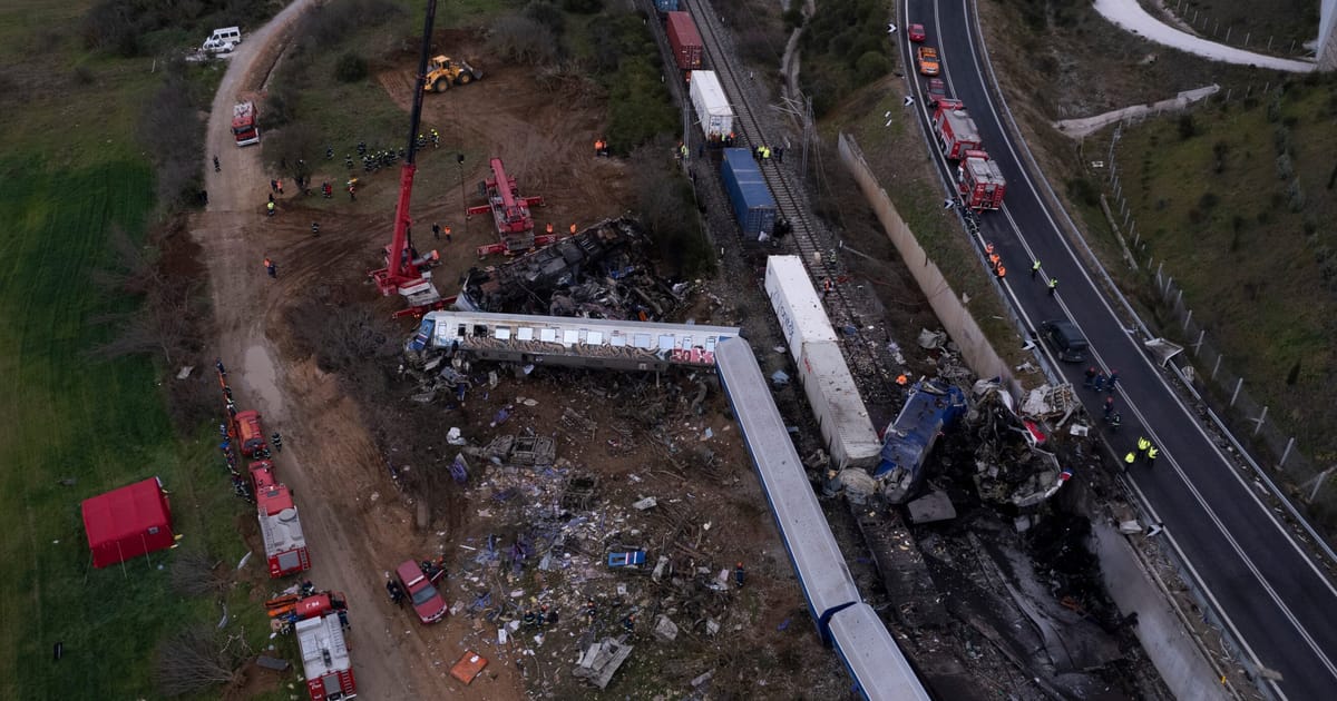 Greece rejected EU prosecutor’s call for action against 2 ex-ministers after rail crash – POLITICO