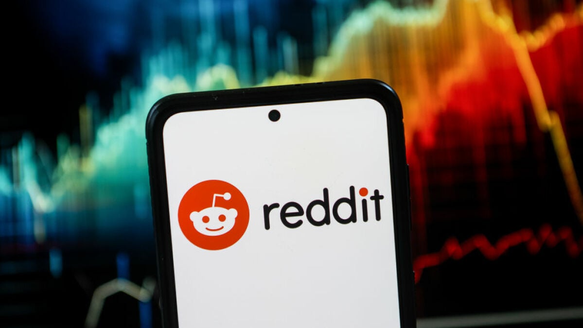 Reddit finally files IPO, gives Redditors first dibs on buying stock